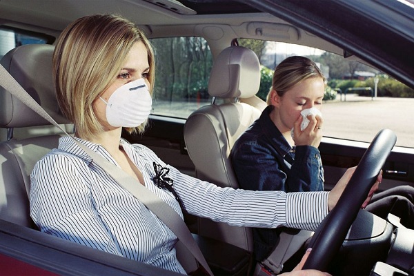 khu mui noi that o to2 - Bí quyết khử mùi nội thất ô tô hiệu quả mà đơn giản là gì?