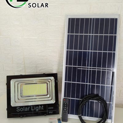 den nang luong mat troi solar light 100w 400x400 - Đèn năng lượng mặt trời Solar Light 100W