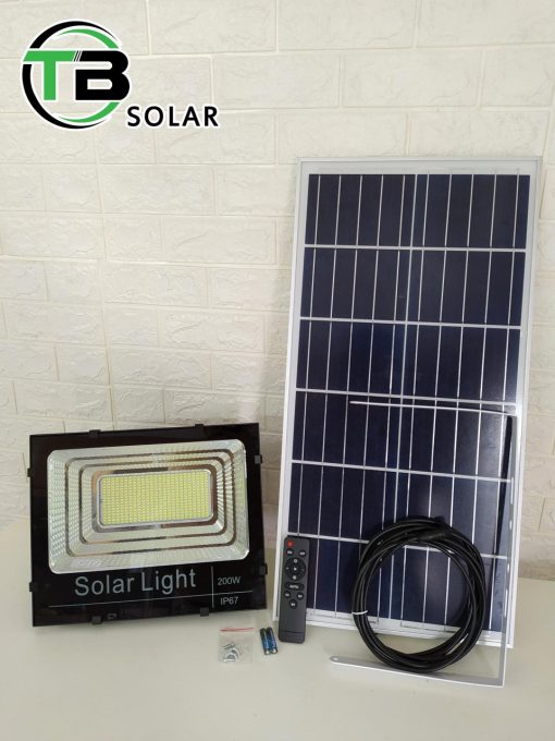 den nang luong mat troi solar light 100w 510x680 - Đèn năng lượng mặt trời Solar Light 100W